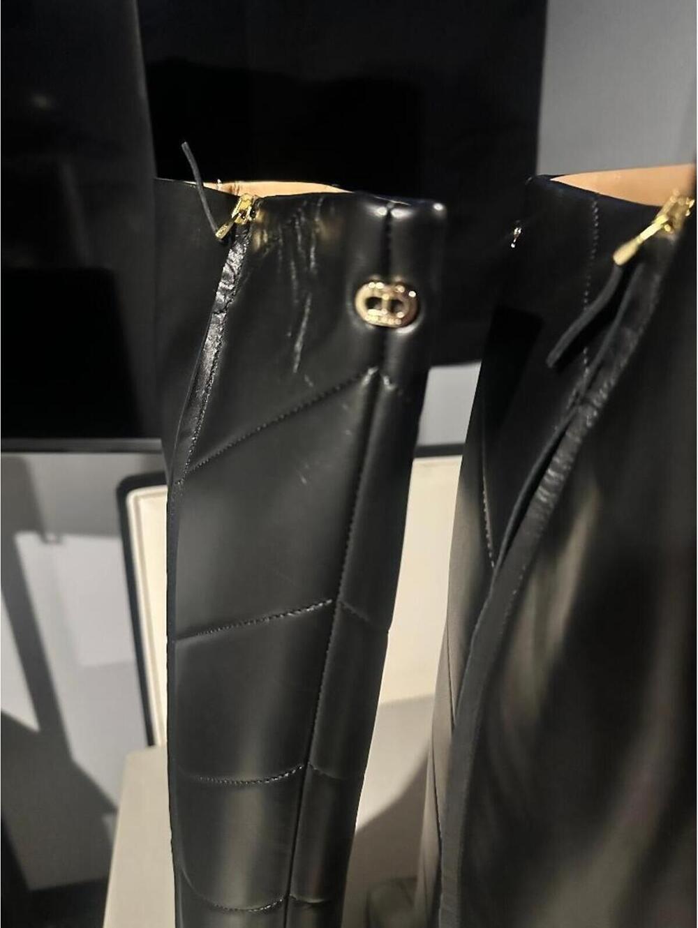 Dee Ocleppo Knee High Leather Boots Black Quilted Riding Boot EU 41 US 10 NIB - Picture 3 of 8